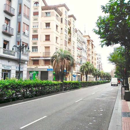 Apartamento Conde II Zaragoza Bagian luar foto
